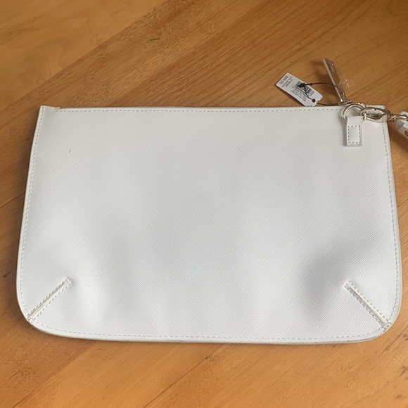 White House Black Market Studded Wristlet Zippered Clutch Purple Hydrangeas NWT - Picture 4 of 11